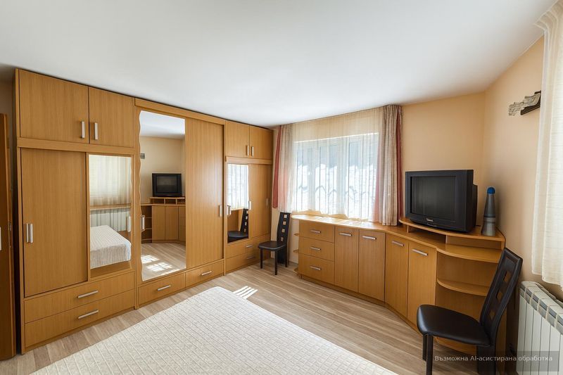 Тристаен апартамент под наем в кв. Каменица 1