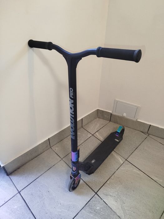 Trotinetă freestyle Raven Evolution Pro