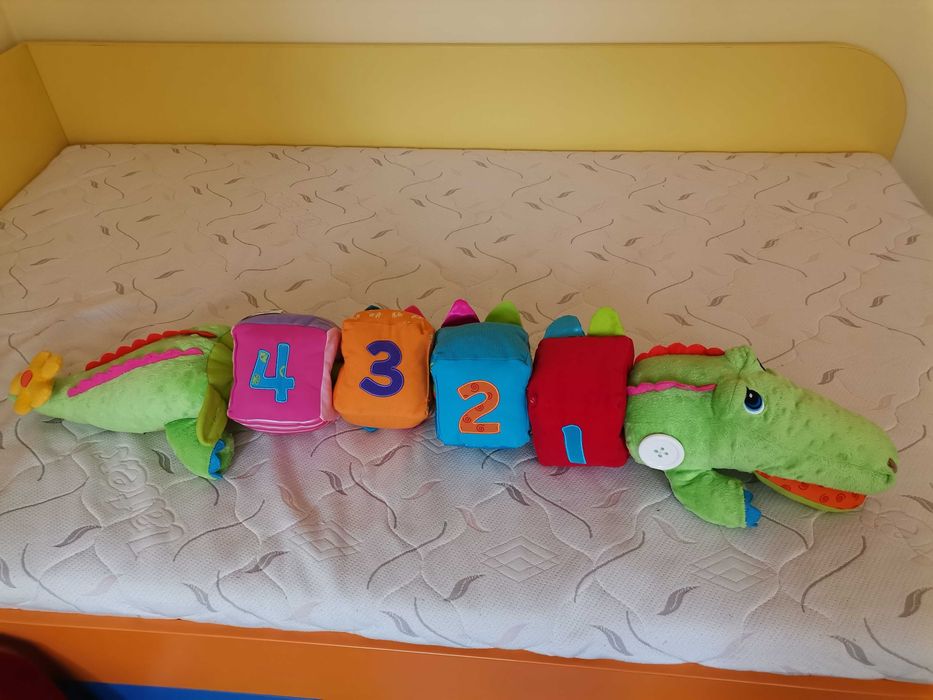 Плюшена играчка Крокодил 120 см.
