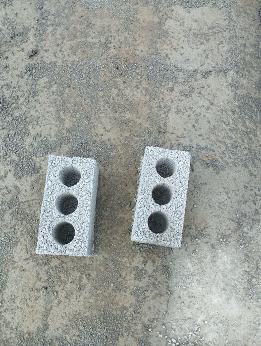 Шлакаблок строительный