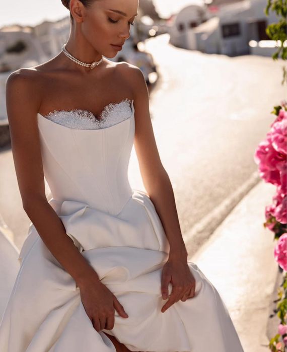 Rochie mireasa marimea 38 speciala