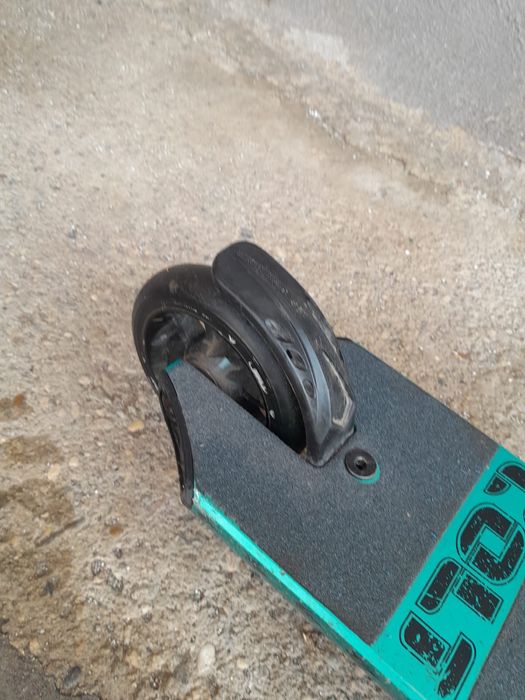 Трикова тротинетка COLT – много запазена –