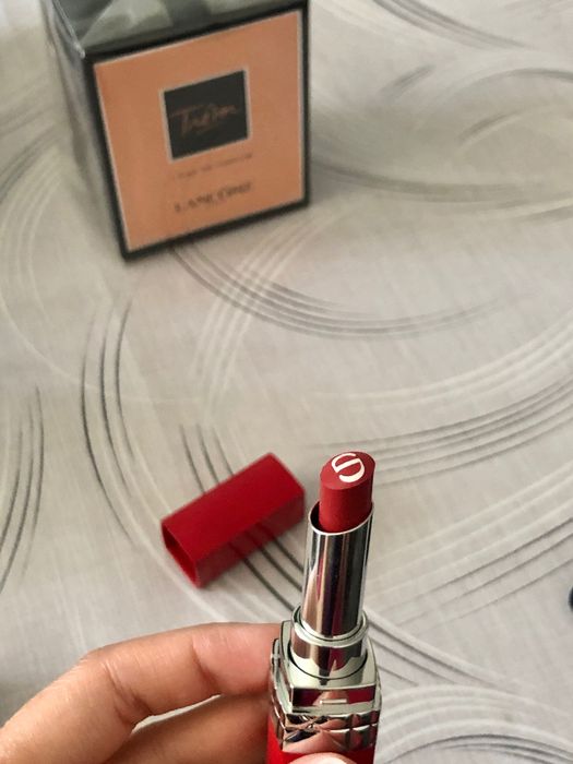 Козметика Chanel, Dior, Lancome