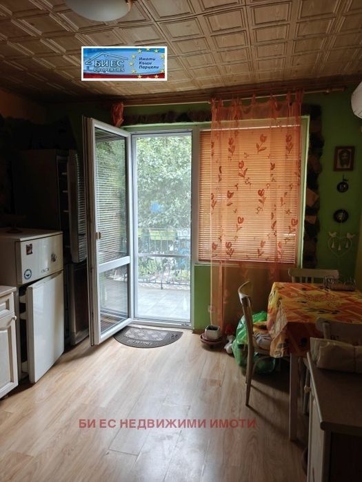 Продажба Къща гр. Перник - Църква 130m²