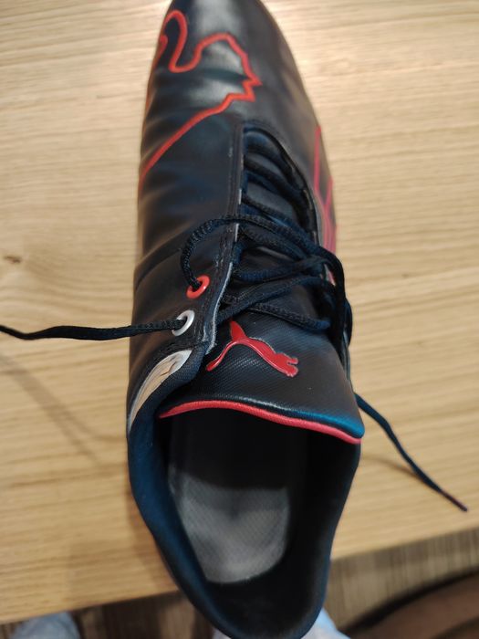 Adidași puma aproape noi