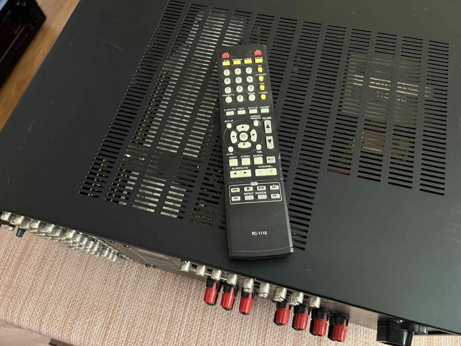 Denon AVR 3300 ресивер / усилвател