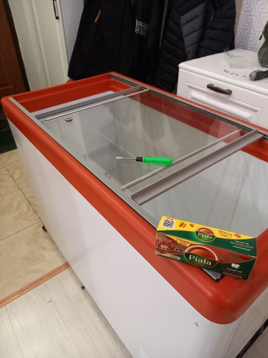 Продам или обмен морозильник холодильник