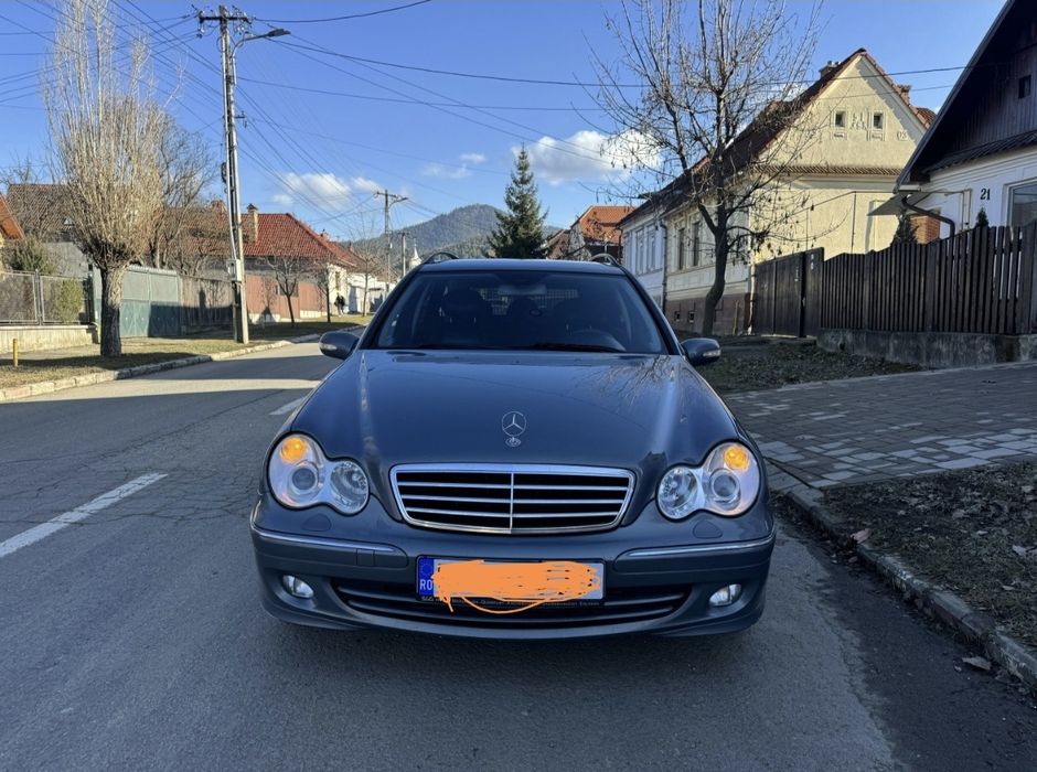 Vând Mercedes C220 CDI Avantgarde, facelift, inmatriculat, impecabil!