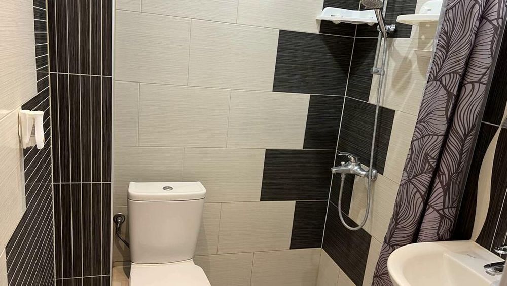 Дава се под наем Тристаен апартамент в Пловдив, Кършияка - 87 кв.м за 450 € - Снимка #7