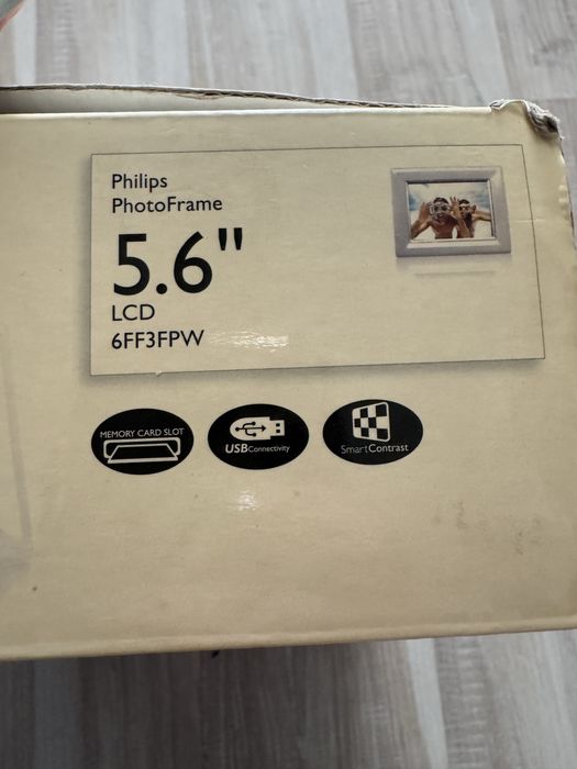 Rama foto digitala cu ecran LCD de 5,6 inch philips