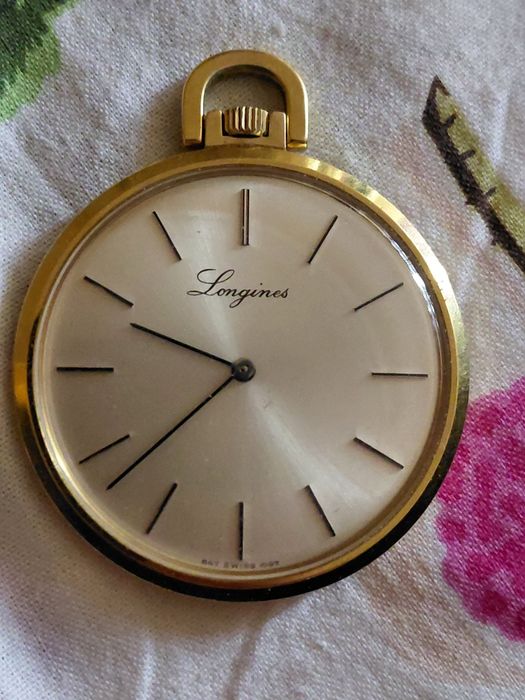 Vând ceas de buzunar longines din ani 70 este cu 17 rubine