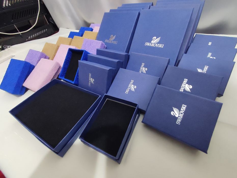 Футляры для украшений Swarovski Сваровски и др., отл. качества!
