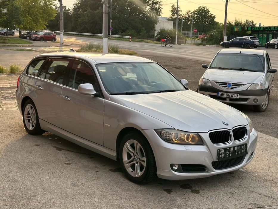 BMW 3 Series 2011 — imagine 3
