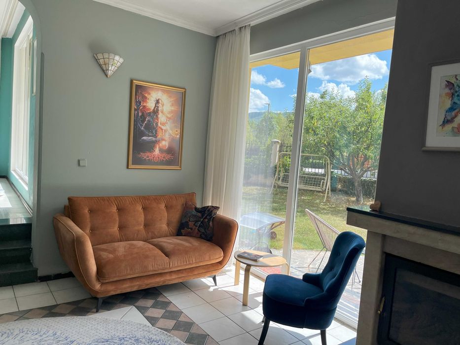 Продава се Къща в Банкя - 400 кв.м за 2250 €/кв.м - Снимка #8