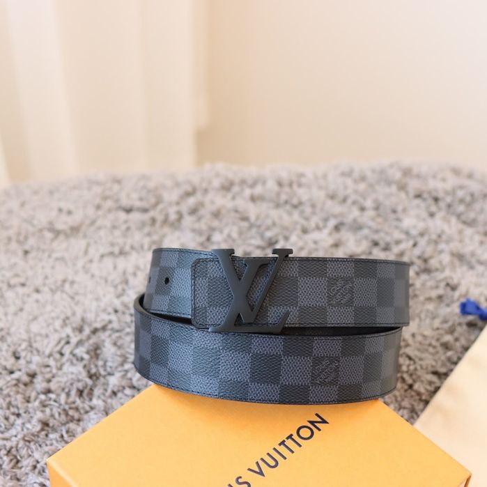 Louis Vuitton belt