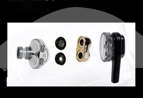 Продавам супер модерни двуканални слушалки Vcitor FXT90