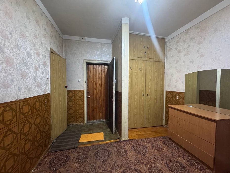 Продаётся квартира куйлюк массив4 2/1/4