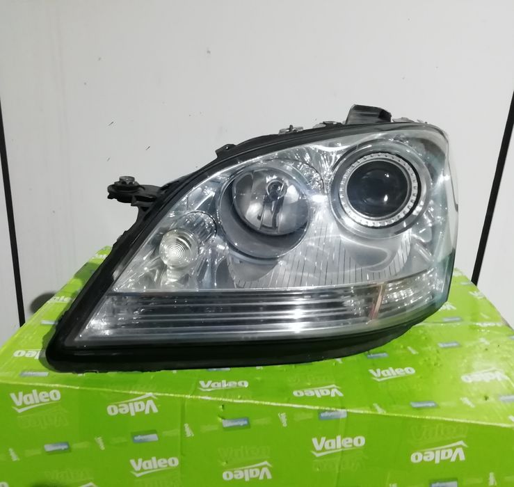 Фар фарове за Mercedes ML W164 / Мерцедес МЛ W164 Bi-Xenon AFS.