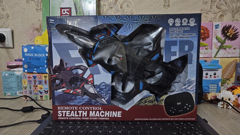 Радиоуправляемый истребитель-дрон Sky Surfer — легкий и ударопрочный