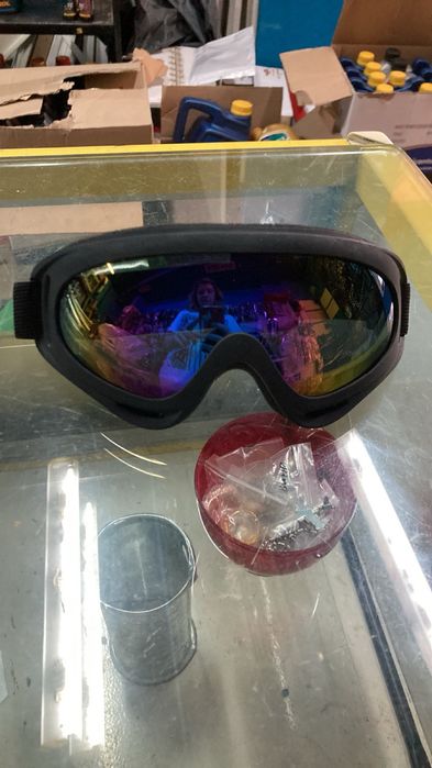 Нови очила за мотор