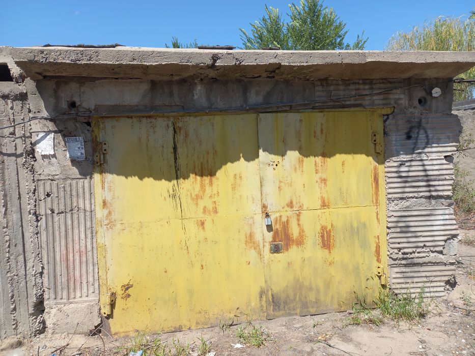 Продаю гараж в районе Оранжереи