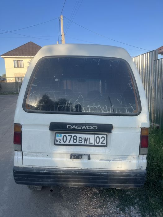 Daewoo Damas.