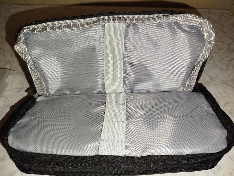 Продам пенал школьный