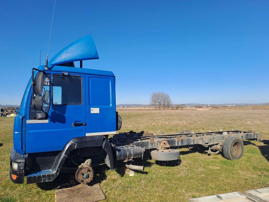 Dezmembrez MAN LE 180C