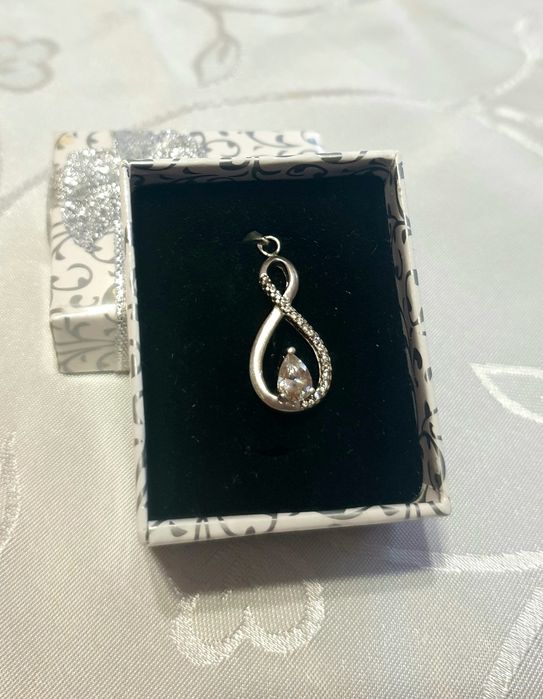 Сребърна висулка