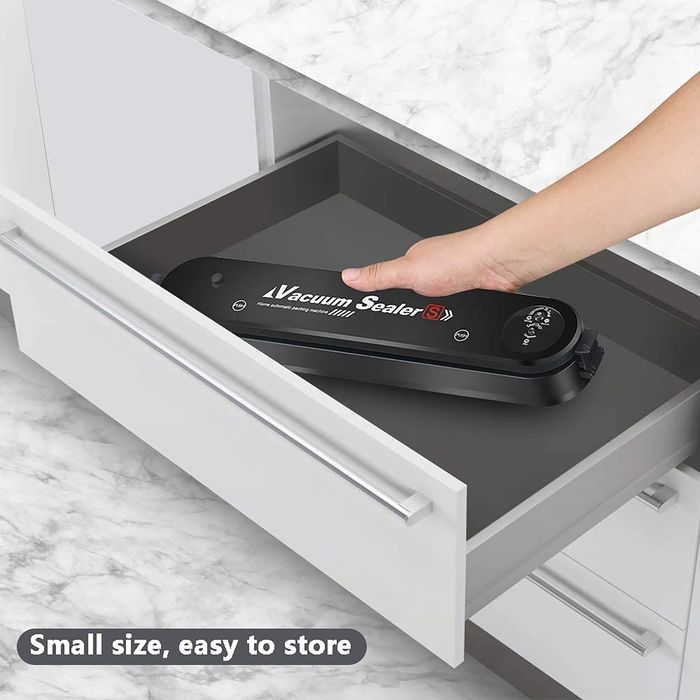 Машина за вакуумиране на опаковки