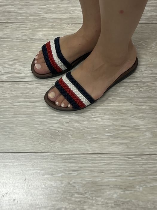 Papuci model impletit