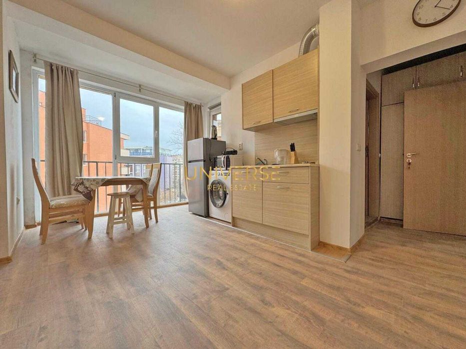 Продава се Двустаен апартамент в к.к. Слънчев бряг - 55 кв.м за 700 €/кв.м - Снимка #3