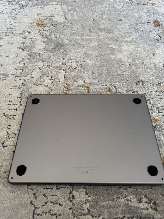 Macbook air 13 m2