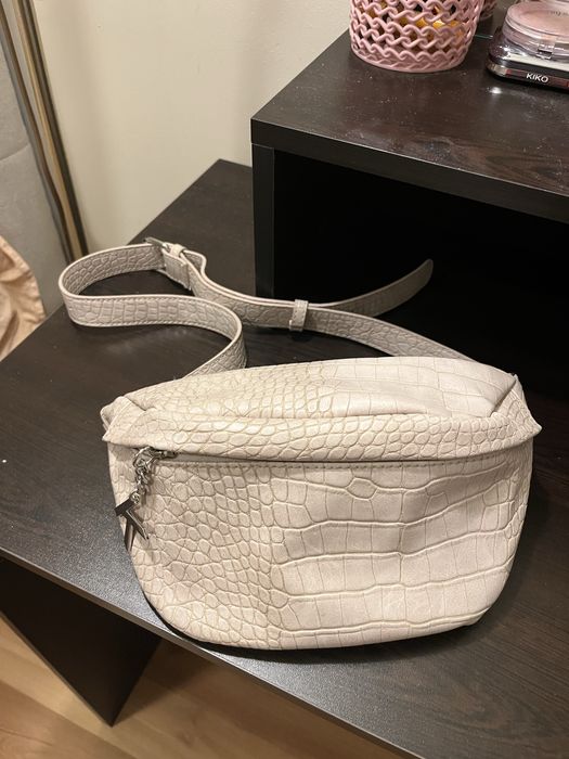 Kendal & Kylie чанта