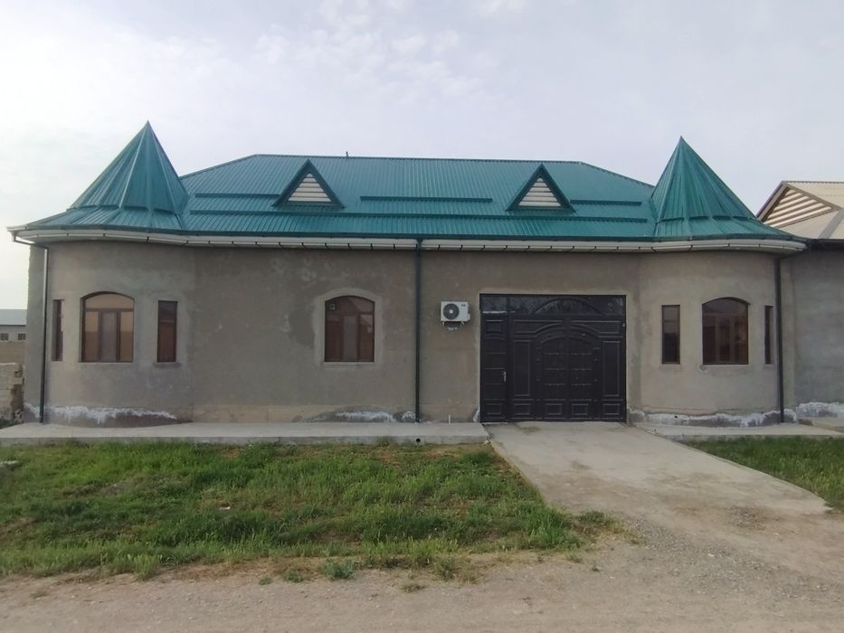 Qarshi tuma, Guliston massivi, Harbiy qism koʻch. joy. hovli sotiladi