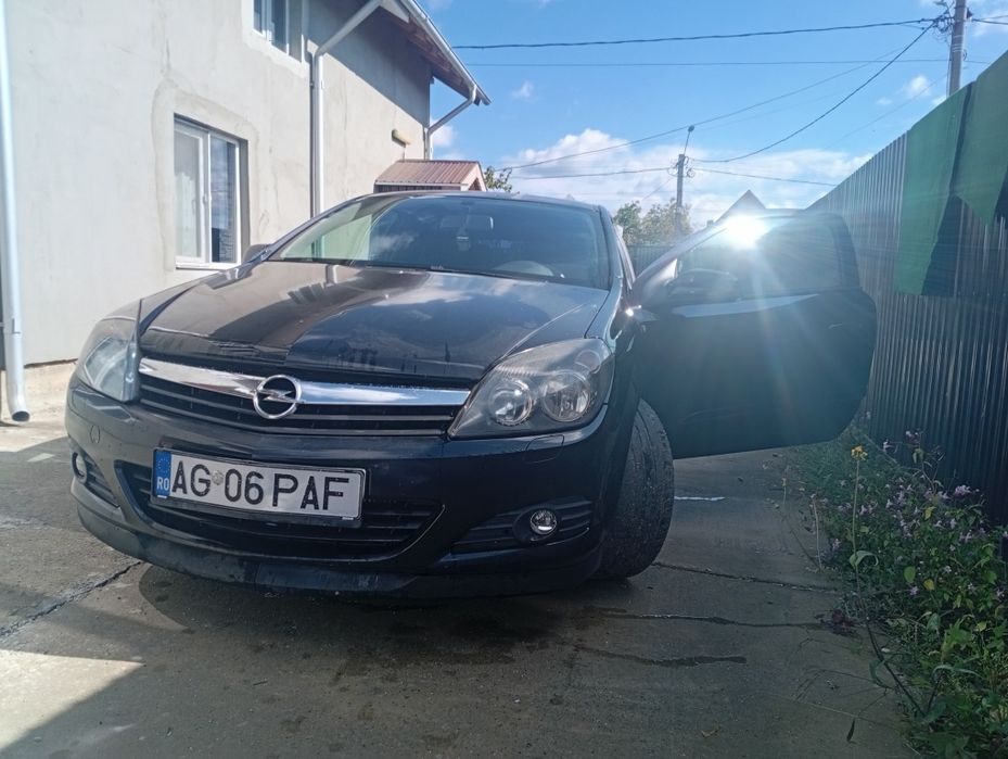 Vând Opel Astra OPC