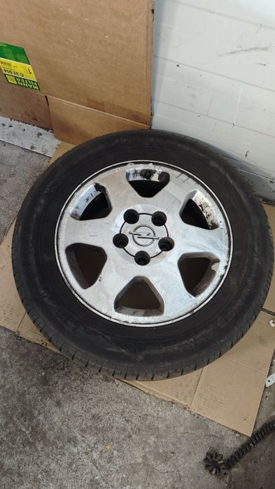 Гуми с джанти от Опел Зафира 1