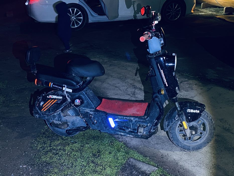 танк 108 продам скутер