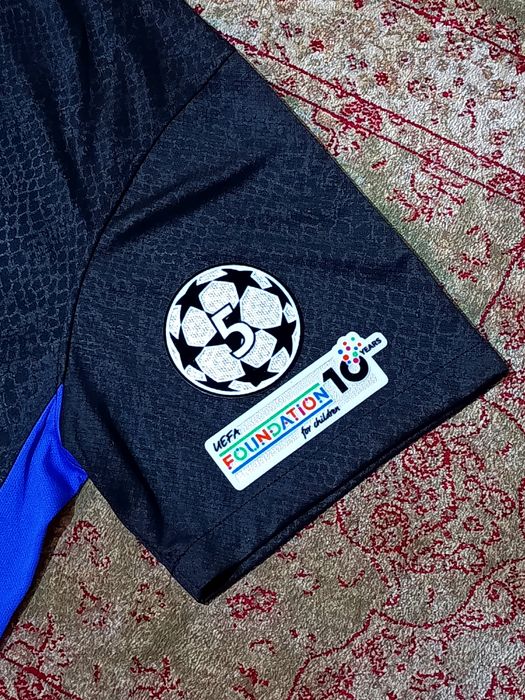 Tricou F.C.B negru cu mov