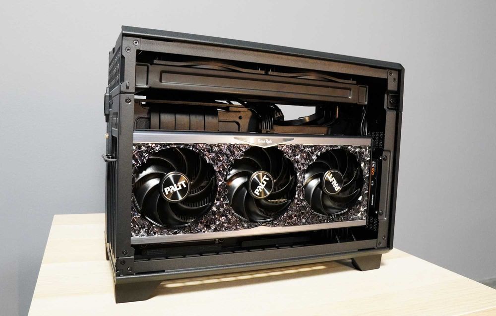 Mini ITX  128 GB RAM DDR5