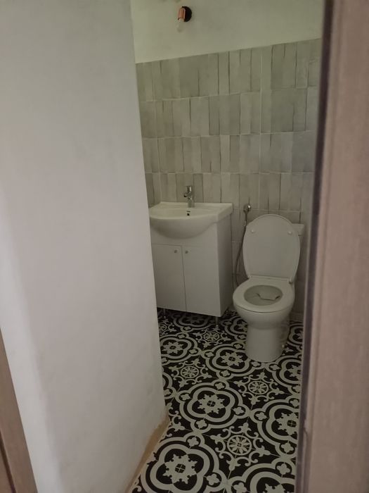 Ofer inchiriere apartam 2 camere, complet renovat ultracentral