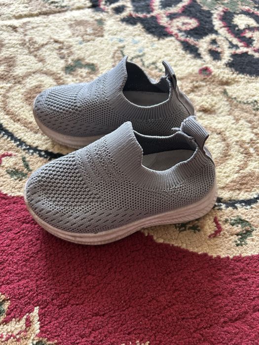 Детская обувь в хорошем состоянии