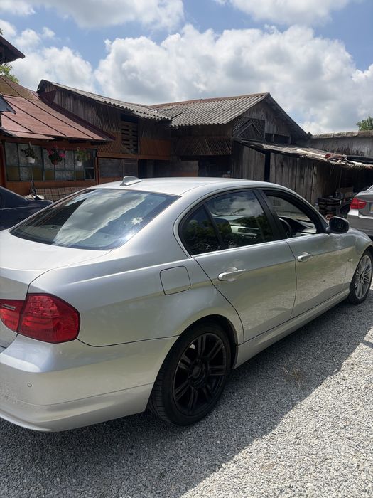 Dezmembrez bmw e90 330D N57