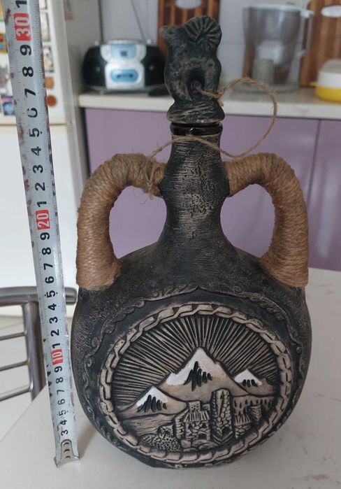 Керамическая бутылка Казахстан. Керамика