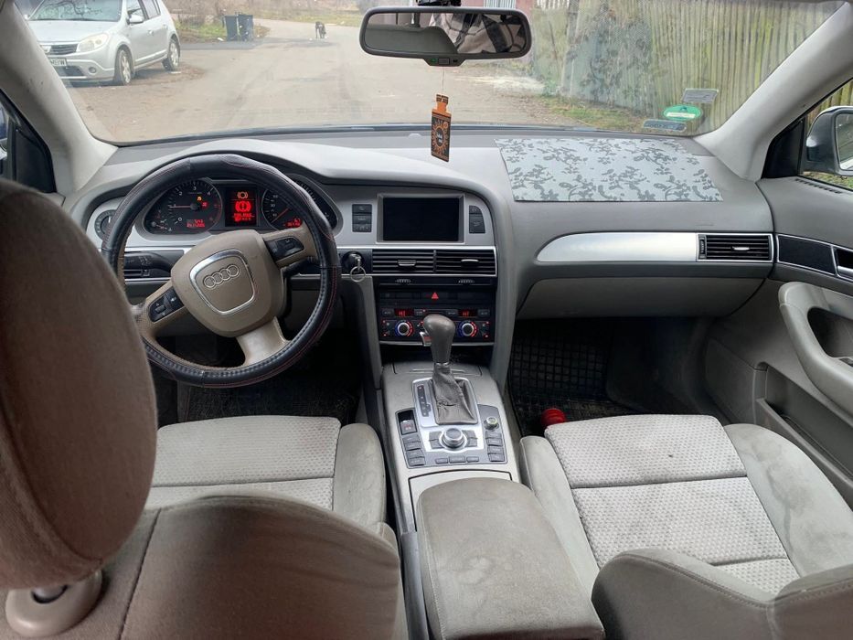 Vand Audi  mai multe detali privat