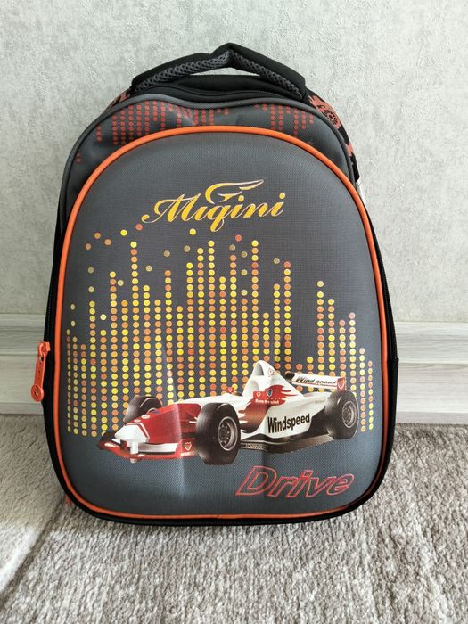 Рюкзак  школьный