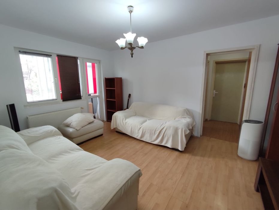 Vand apartament 2 camere sau schimb cu 3 camere + dif