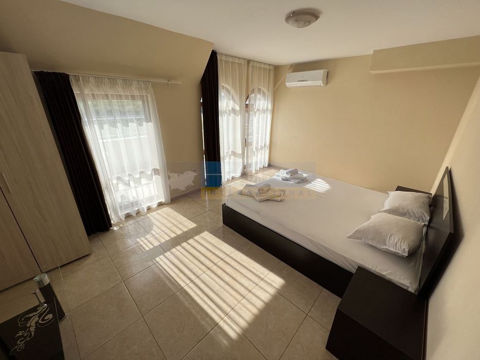 Продава се Двустаен апартамент в Созопол - 75 кв.м за 1074 €/кв.м - Снимка #7