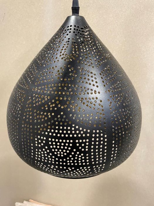 Продам светилльники лампы люстры