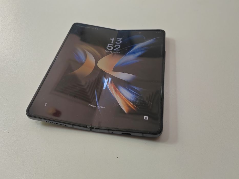 Samsung Z Fold 4 256gb 12gb RAM - Magazin Cashgen